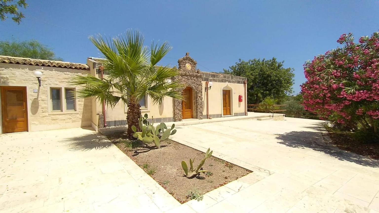 Borgo Vita Novella Marzamemi Exteriör bild